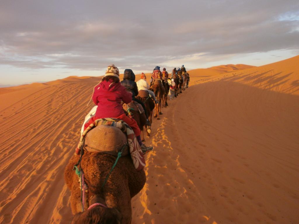Hotel Camel Trek Bivouac Merzouga Habitación foto